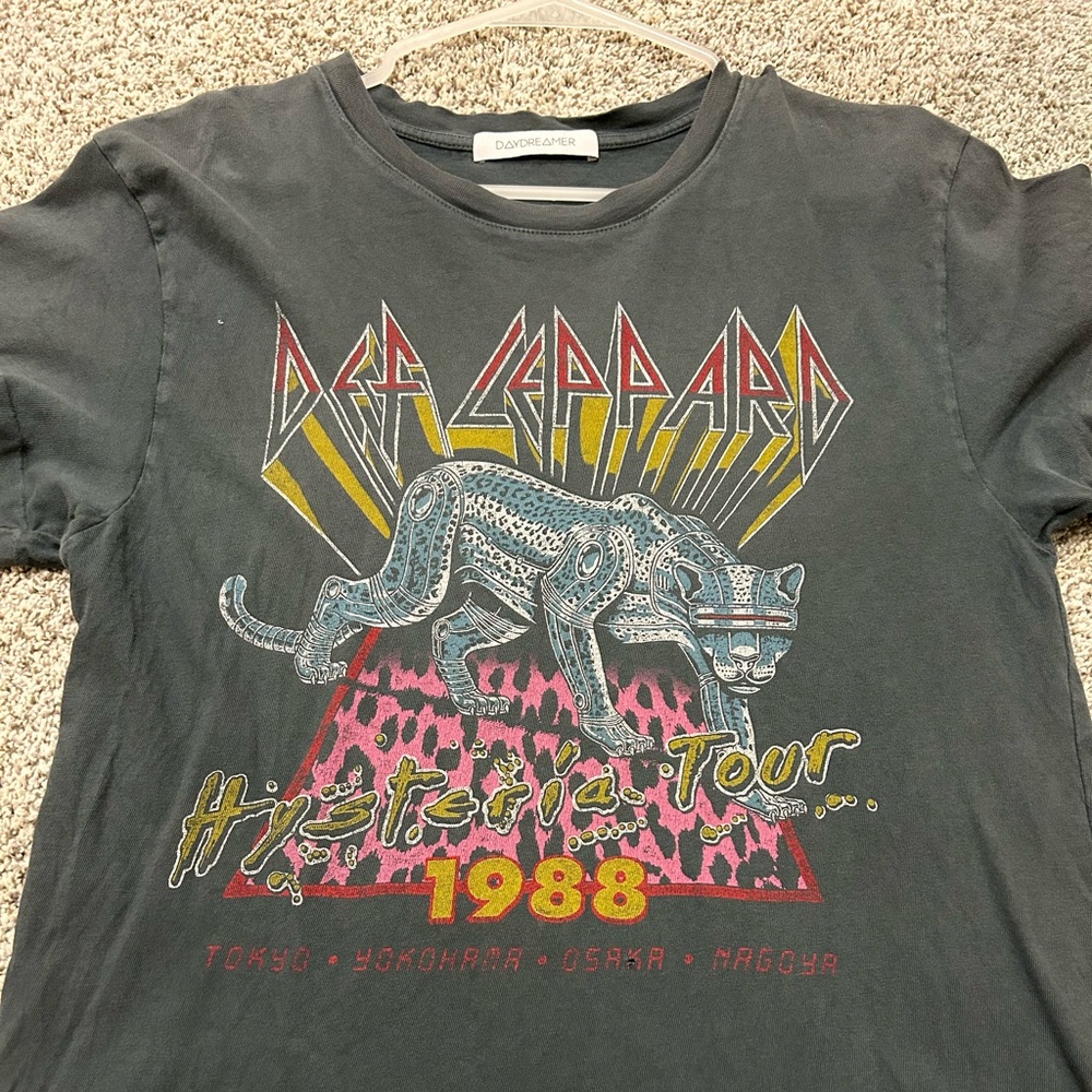 Def Leppard T-shirt